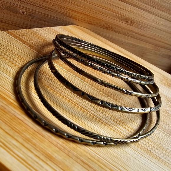 Vintage Jewelry - Vintage bangle bracelets set of 6